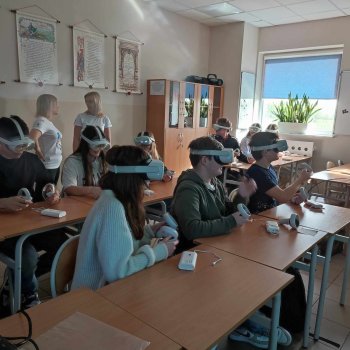W wirtualnym świecie - lekcja w Goglach VR