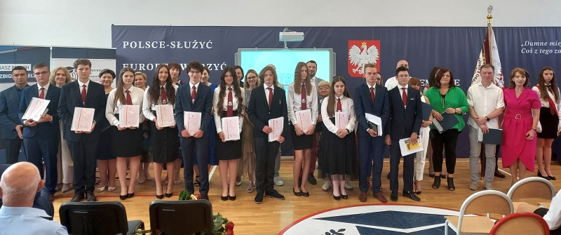 UROCZYSTOŚĆ ZAKOŃCZENIA ROKU SZKOLNEGO 2021/2022